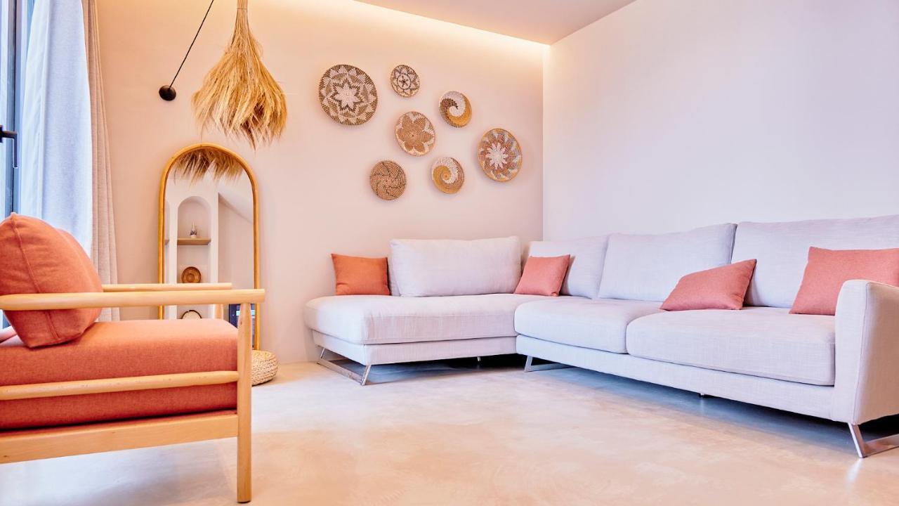 Azar Luxury Suites Влёра Экстерьер фото
